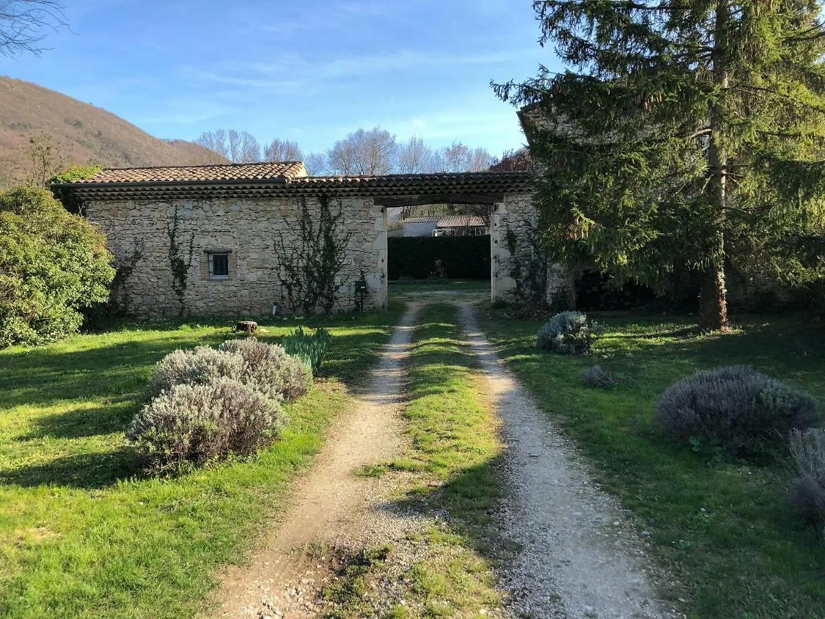 Holiday home Gite La Mirmandelle Villa